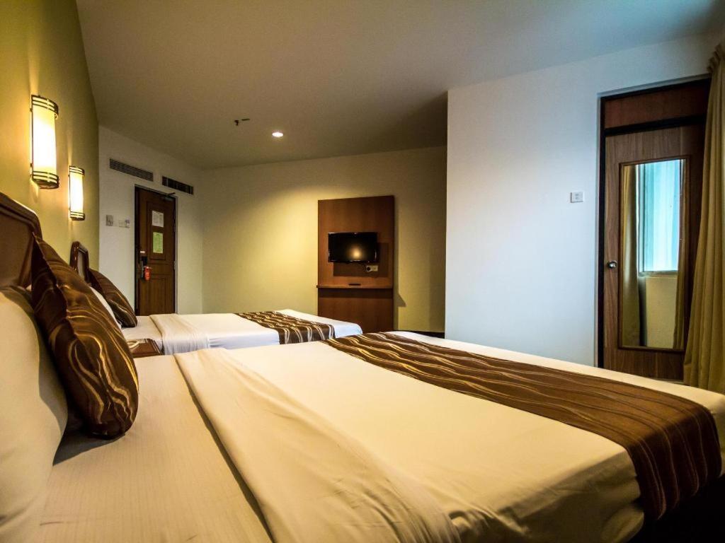 Hotel Continental Penang George Town Extérieur photo