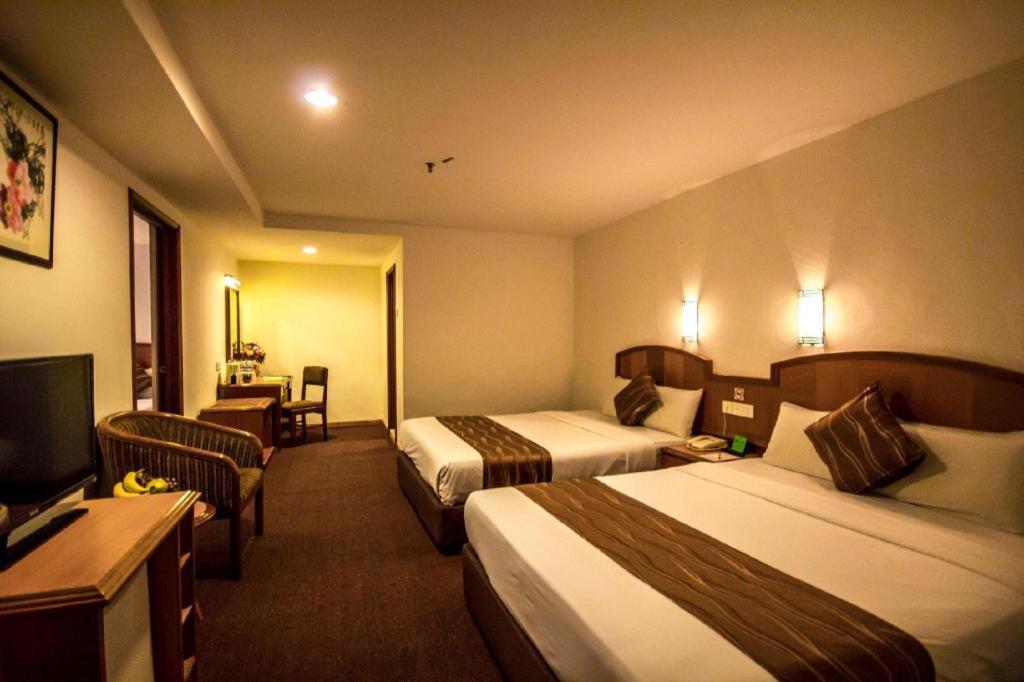 Hotel Continental Penang George Town Extérieur photo