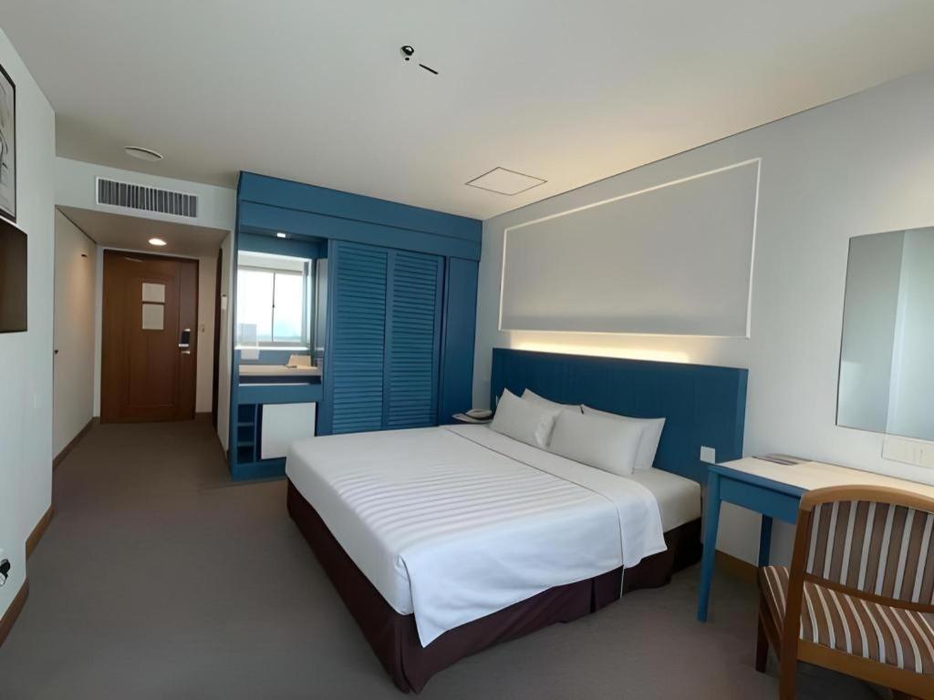 Hotel Continental Penang George Town Extérieur photo